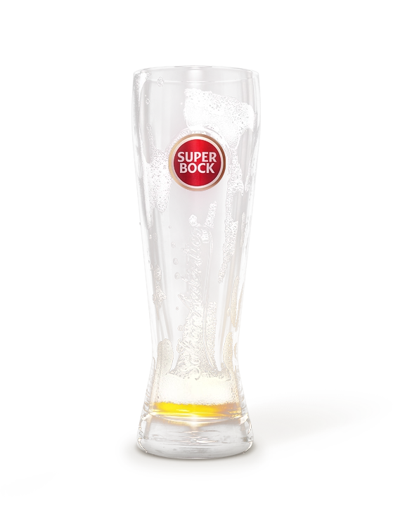 Copo de cerveja Fino vazio
