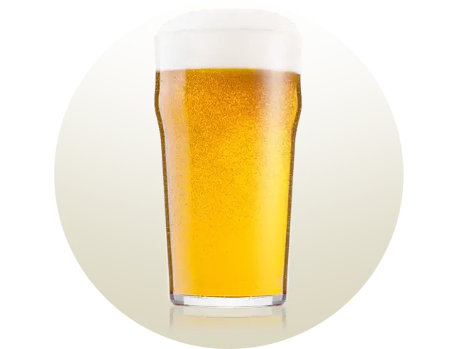 Copo de cerveja tipo Pint, de formato simples com corpo largo e ligeiramente curvado próximo à borda, ideal para servir cervejas em grande volume e realçar o sabor equilibrado de estilos como Pale Ale, Stout e Lager.